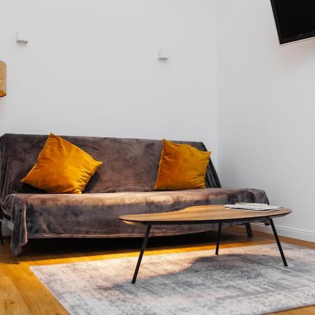 Well Located Cozy Place Львів Екстер'єр фото