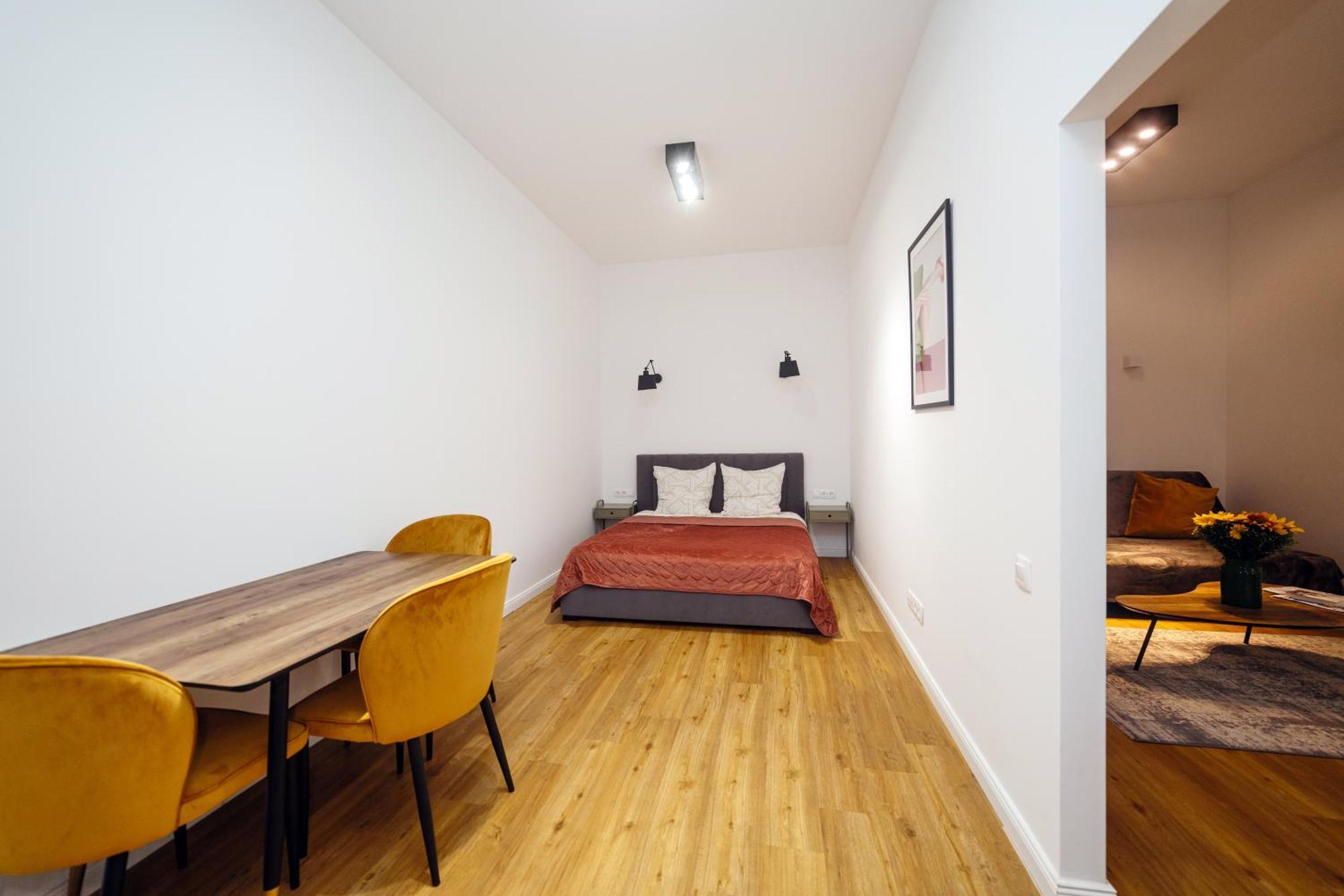 Well Located Cozy Place Львів Екстер'єр фото